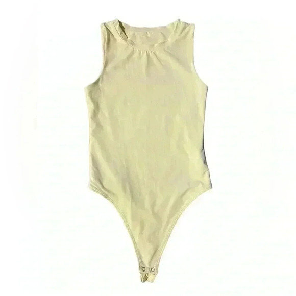 Vitality x Balance Allora High Neck Bodysuit in Pale Yellow Size XS - Picture 2 of 7